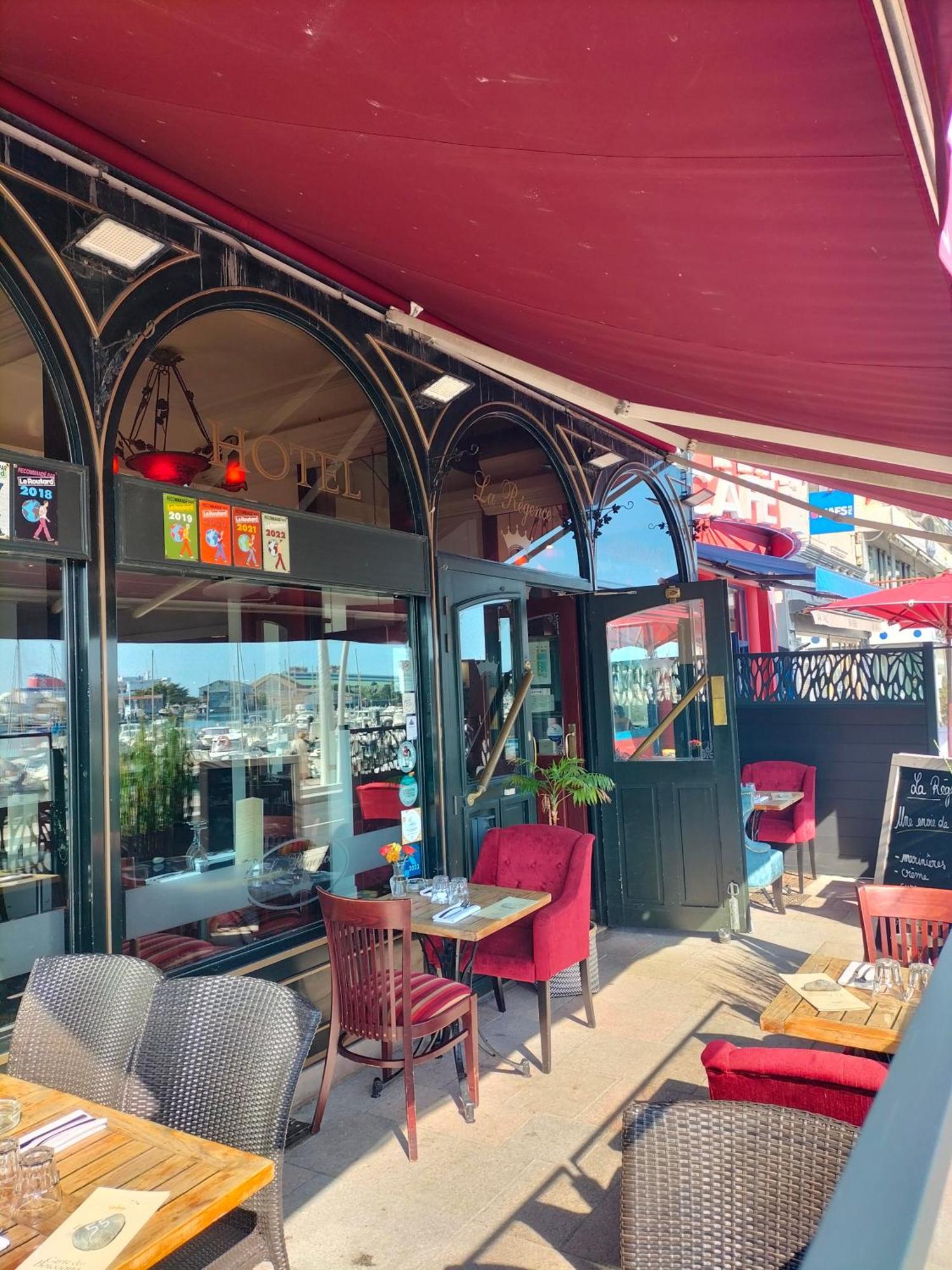 Logis Restaurant La Regence Cherbourg-en-Cotentin