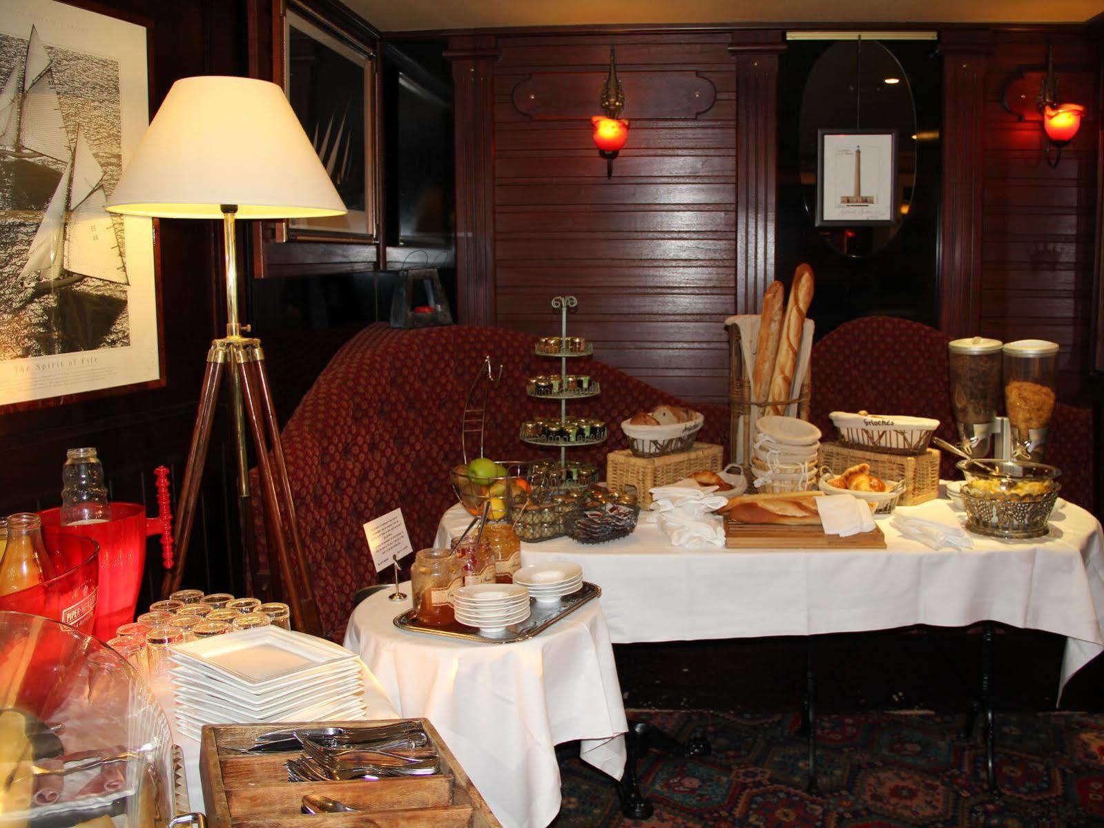 Hotel Logis Restaurant La Regence 3*