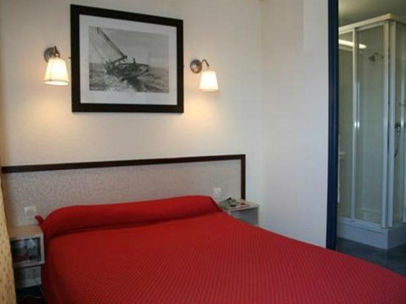 Logis Restaurant La Regence Hotel Cherbourg-en-Cotentin